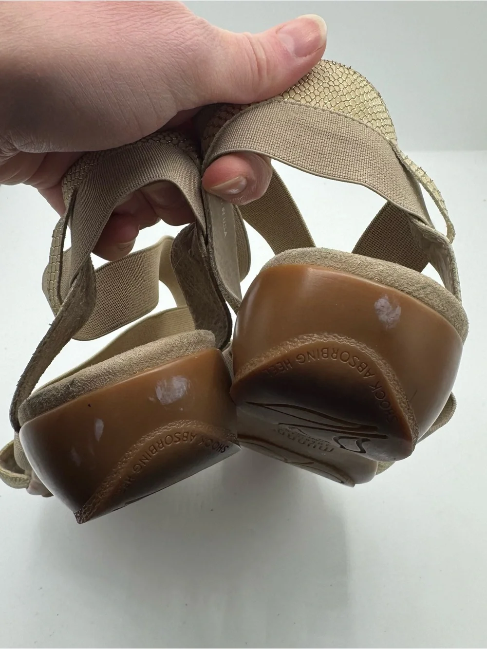 Munro Caley Strappy low wedge comfort Sandal Champagne gold tan Size 12 wedding